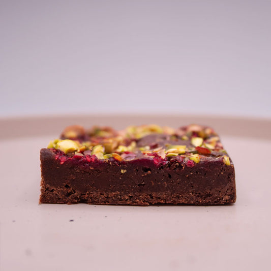 Brownie Entero de Frambuesa y Pistacho