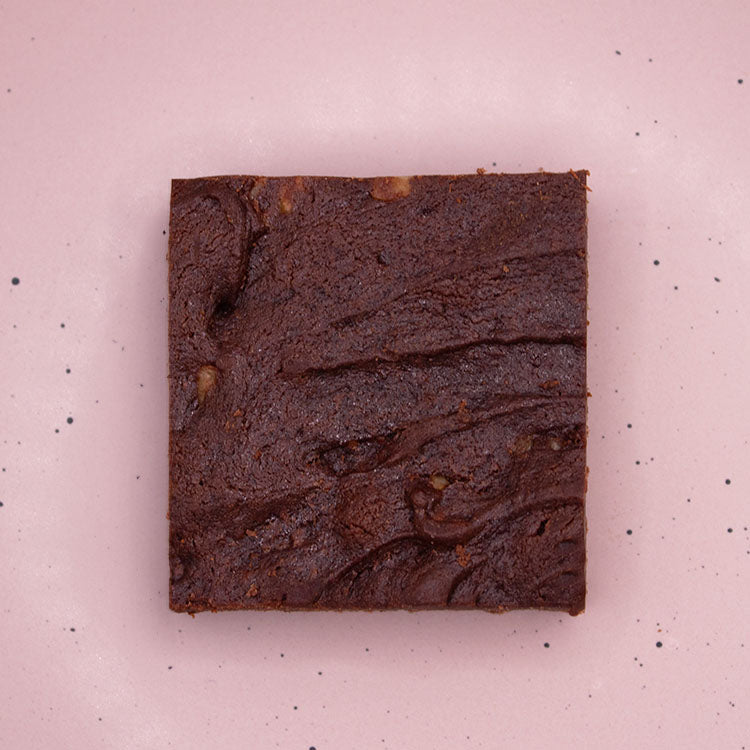 Brownie Entero con Nueces